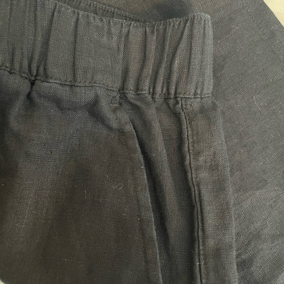 Telluride Clothing Co Black 100% Linen Shorts - Picture 3 of 6